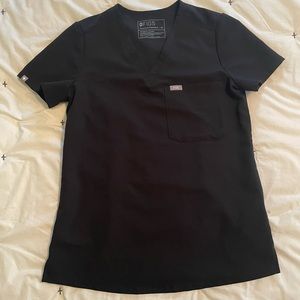 Catarina™ One-Pocket Scrub Top